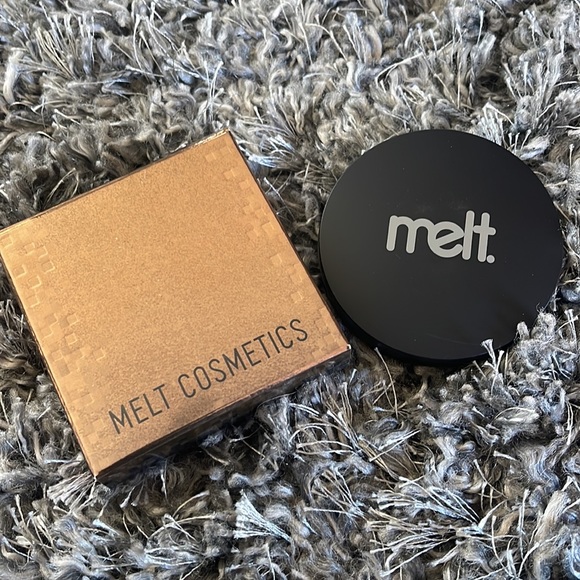 Melt cosmetics - Picture 3 of 7